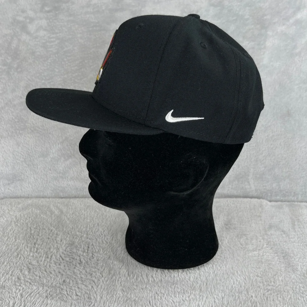 Nike Canada Basketball Snapback Hat Black Maple Leaf Team Canada Hoops Cap